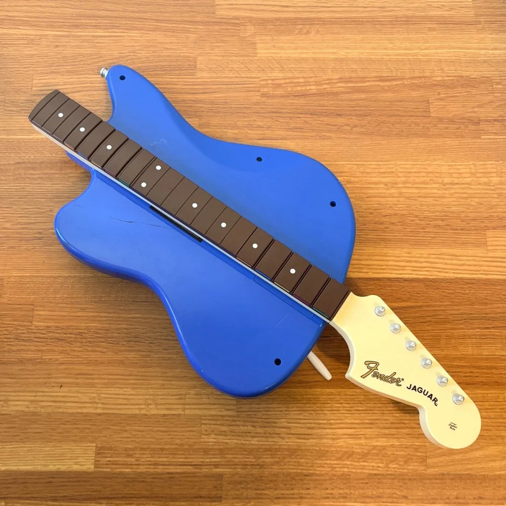 For Parts UNTESTED Rock Band 4 Fender Jaguar Guitar Controller PDP Xbox One Blue